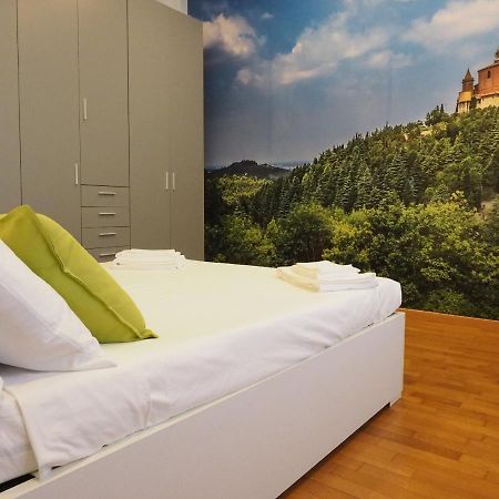 Guglielmo City Center Studio By Wonderful Italy Болонья Экстерьер фото